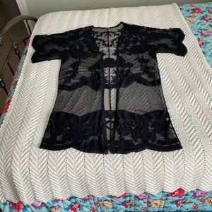 Lace kimono